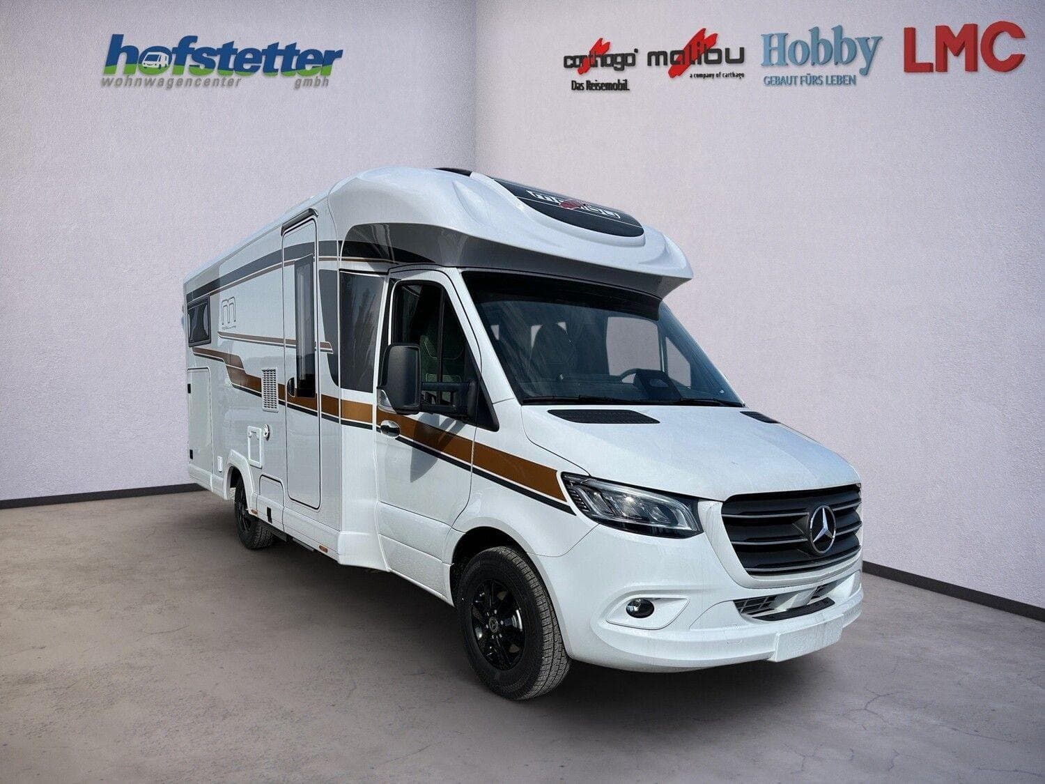 Wohnmobil Malibu T 450 RB-LE Comfort mit 4 Sitzen bei Wohnwagencenter Hofstetter GmbH Wohnmobil Malibu 450 RB-LE Comfort T mit 4 Sitzen und 2 Schlafplรคtzen