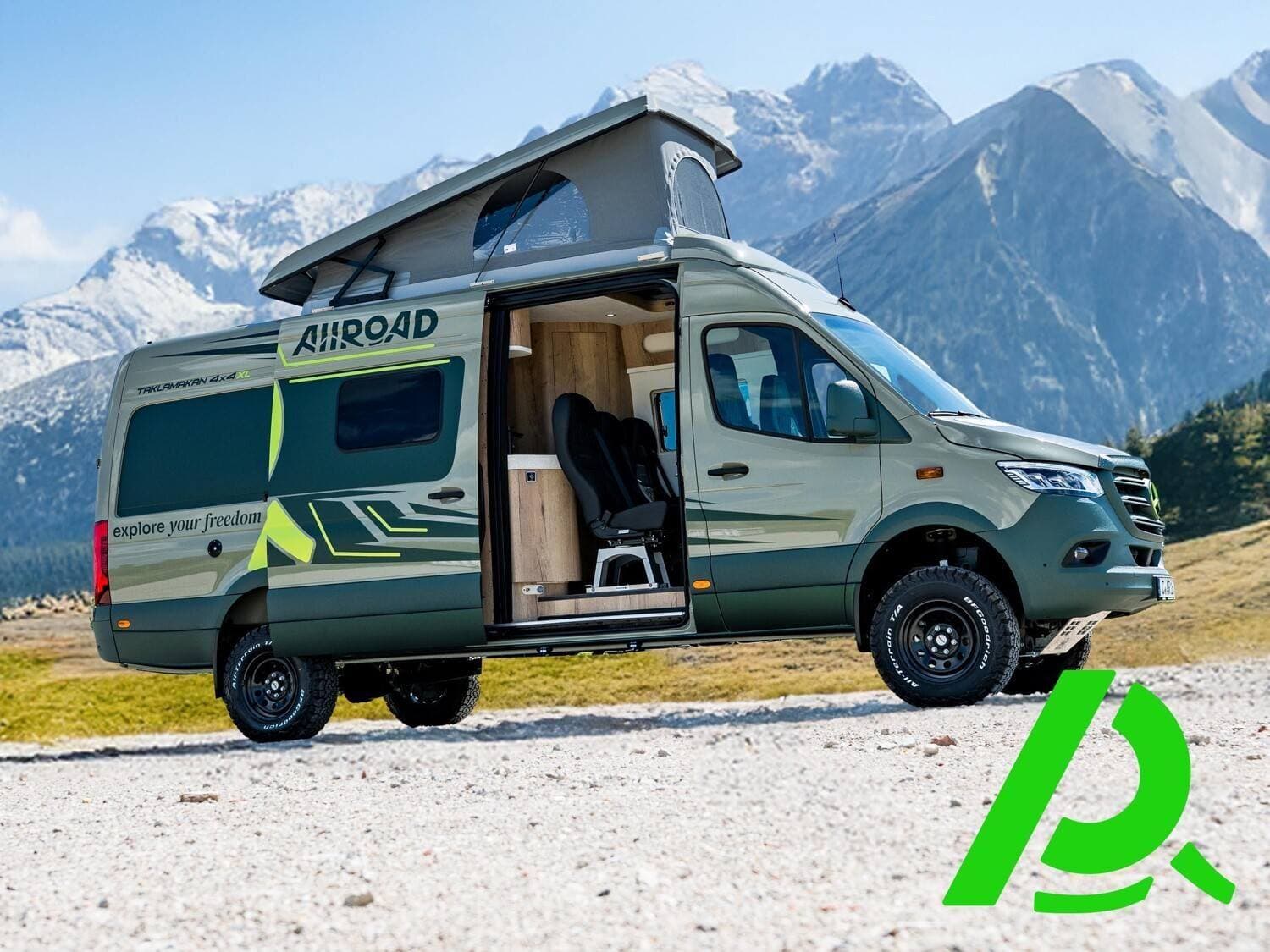 Wohnmobil Mercedes Benz Sprinter Taklamakan 4x4 XL mit 5 Sitzen bei AllRoad Reisemobile Chemnitz GmbH Wohnmobil Mercedes Sprinter Mercedes Benz Taklamakan 4x4 XL Sprinter mit 5 Sitzen und 4 Schlafplätzen