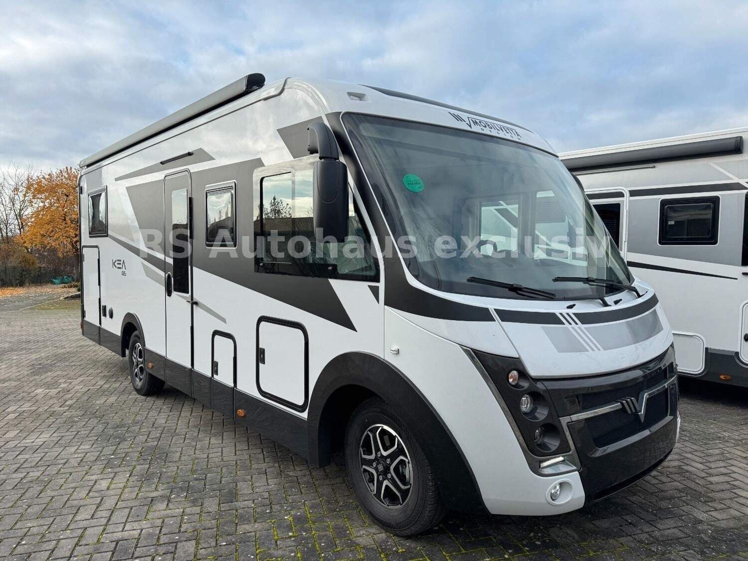 Wohnmobil Mobilvetta Kea I86 mit 4 Sitzen bei R.S. Autohaus exclusiv GmbH Wohnmobil Fiat Ducato Mobilvetta I86 Kea mit 4 Sitzen und 4 Schlafplätzen