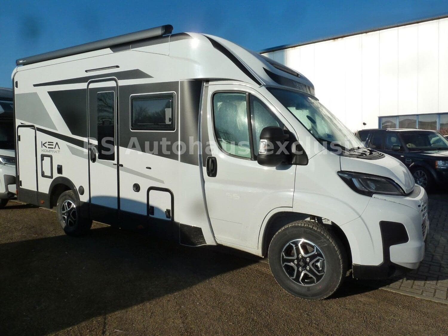 Wohnmobil Mobilvetta Kea Kompakt 55 mit 4 Sitzen bei R.S. Autohaus exclusiv GmbH Wohnmobil Fiat Ducato Mobilvetta Kompakt 55 Kea mit 4 Sitzen und 4 Schlafplätzen