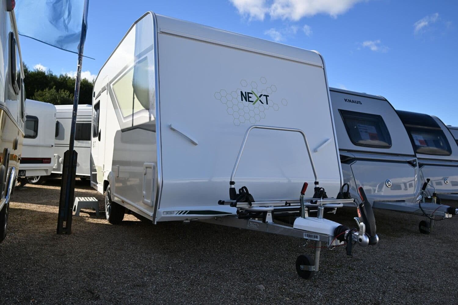 Wohnwagen Next Next 380 bei Caravan-Wendt GmbH & Co. KG Wohnwagen Next 380 Next mit 2 Schlafplätzen