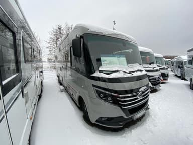 Niesmann-Bischoff Arto 88