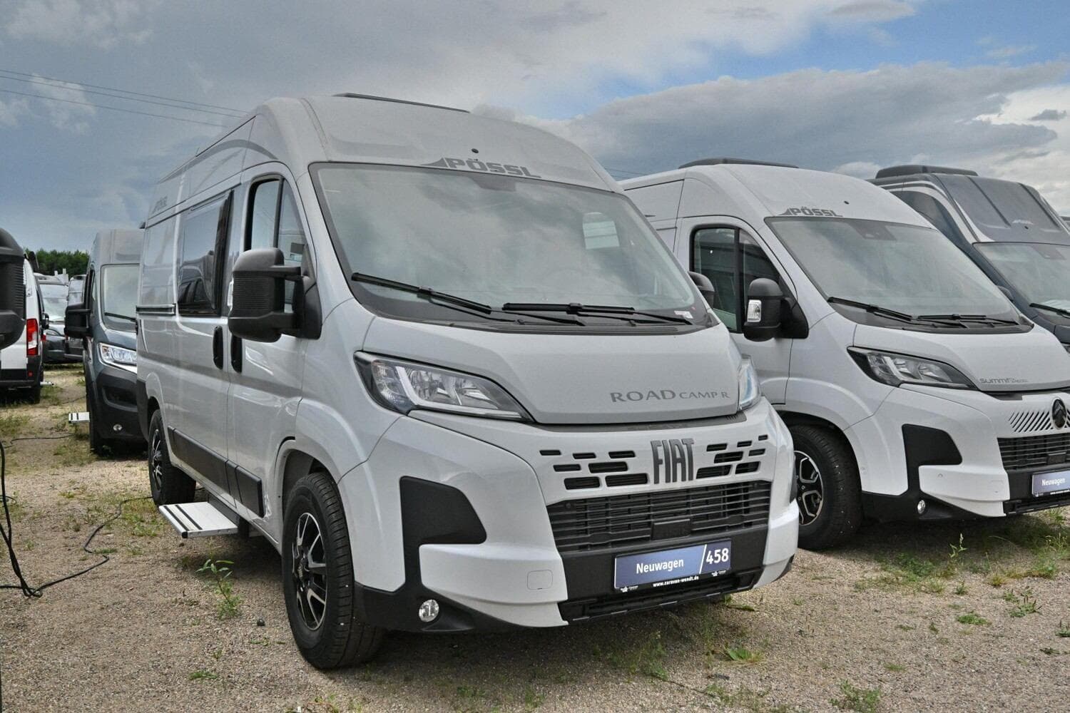 Wohnmobil Pössl Roadcamp R Fiat 140 PS mit 4 Sitzen bei Caravan-Wendt GmbH & Co. KG Wohnmobil Fiat Ducato Pössl Fiat 140 PS Roadcamp R mit 4 Sitzen und 3 SchlafplÀtzen