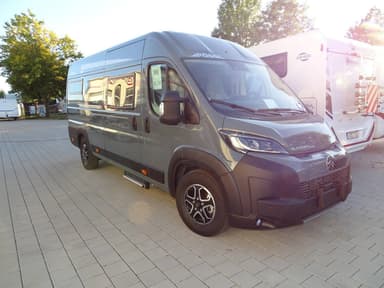 Pössl Summit Shine 640 H-Line
