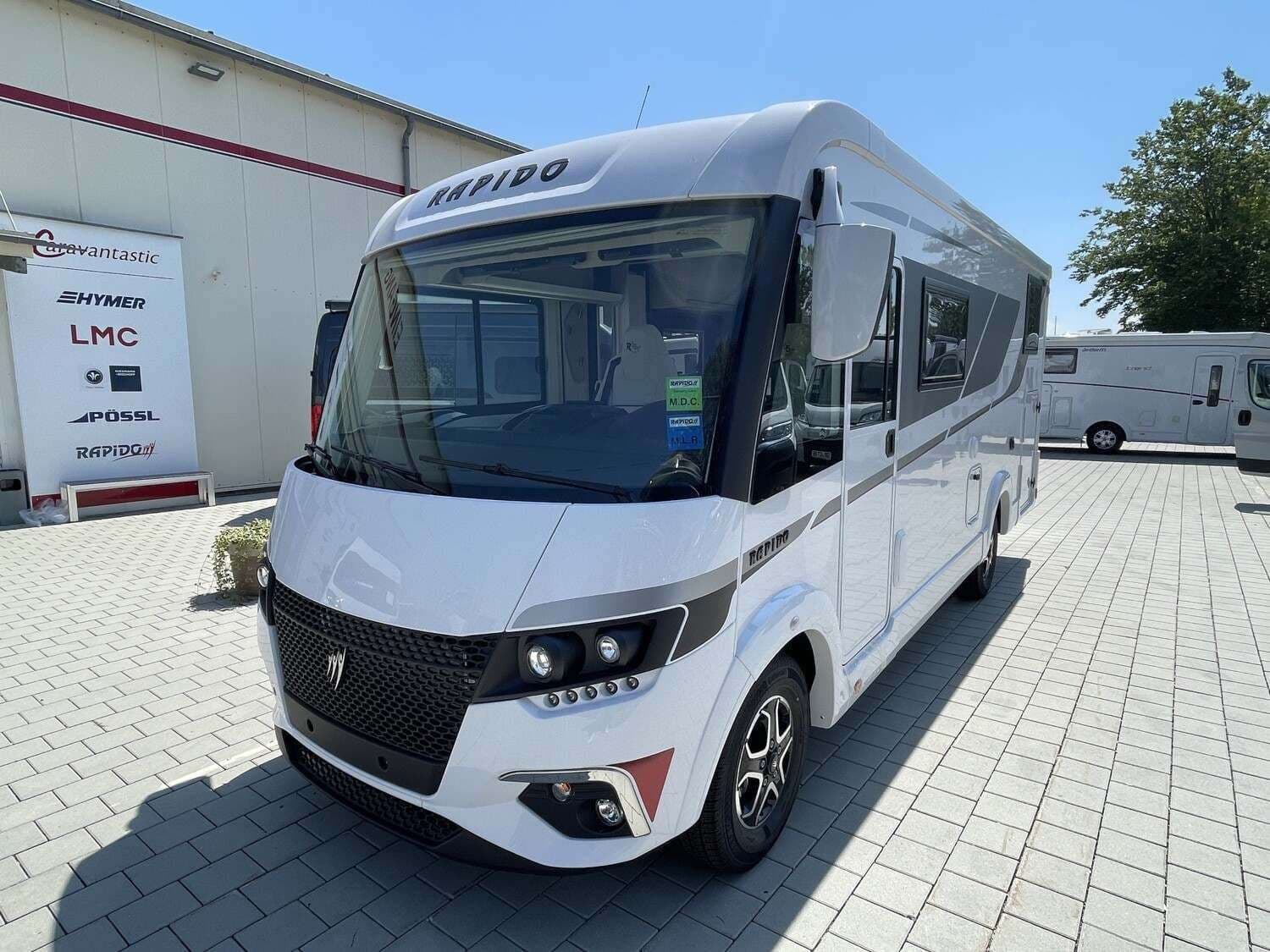 Wohnmobil Rapido Serie Ci C55I - 65 ANS mit 4 Sitzen bei Caravantastic Straubing GmbH Wohnmobil Rapido C55I - 65 ANS Serie Ci mit 4 Sitzen und 4 Schlafplätzen