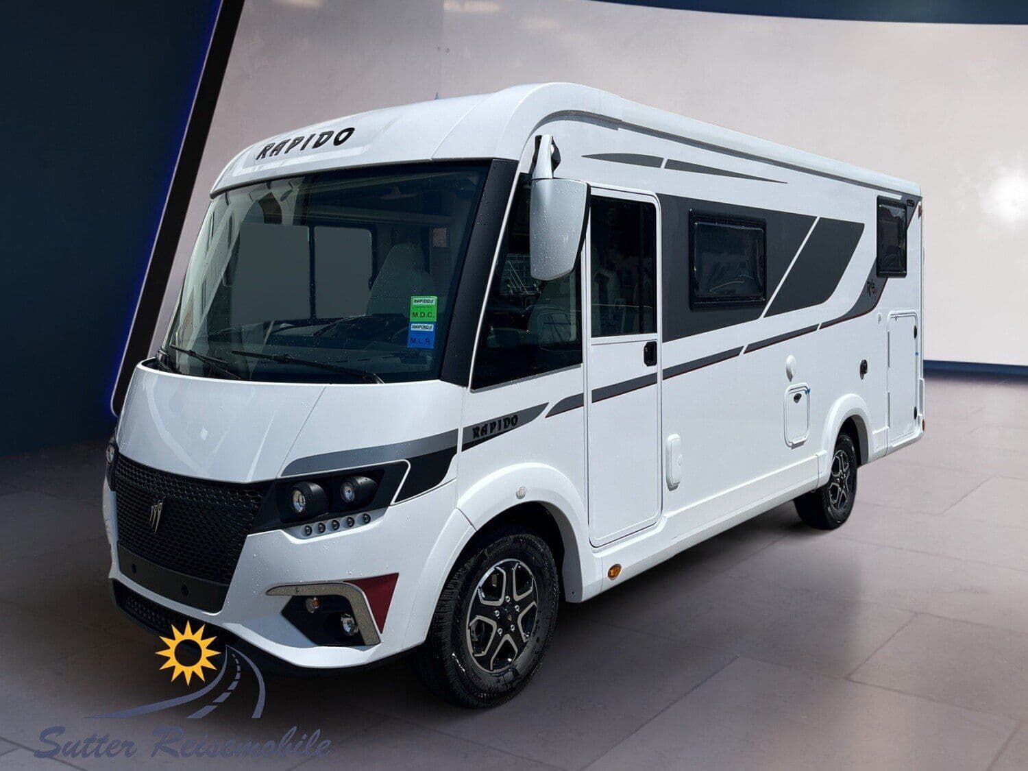 Wohnmobil Rapido Serie Ci C55i 65ans mit 4 Sitzen bei Sutter Reisemobile GmbH Wohnmobil Fiat Ducato Rapido C55i 65ans Serie Ci mit 4 Sitzen und 2 Schlafplätzen