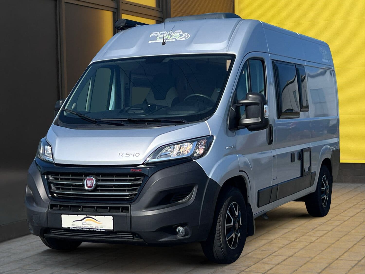 Wohnmobil Roadcar R 540 Fiat mit 4 Sitzen bei Das Fahrzeughaus GmbH Wohnmobil Fiat Ducato Roadcar Fiat R 540 mit 4 Sitzen und 2 Schlafplätzen