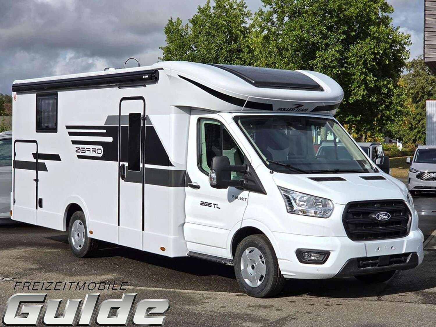 Wohnmobil Roller Team Zefiro 266 TL mit 4 Sitzen bei FREIZEITMOBILE GULDE GmbH Wohnmobil Ford Transit Roller Team 266 TL Zefiro mit 4 Sitzen und 4 Schlafplätzen