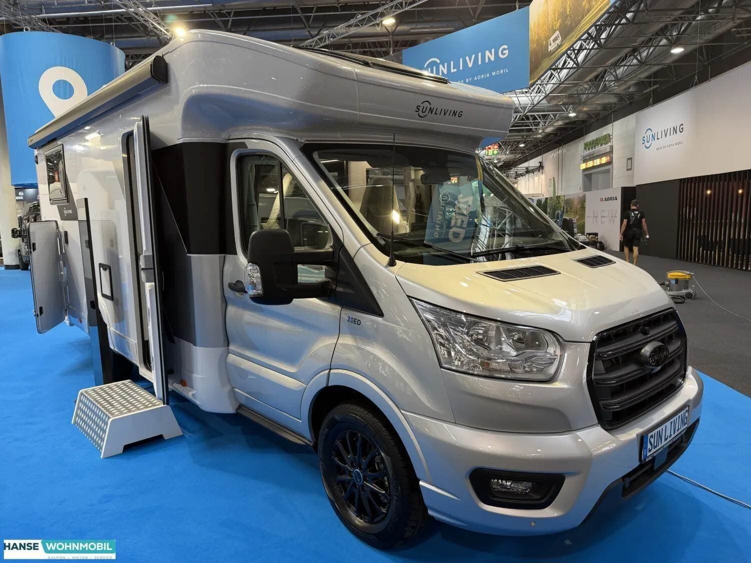 Wohnmobil Sun Living S 75 SL bei Hanse Service und Verwaltungs GmbH Wohnmobil Ford Transit Custom Sun Living 75 SL S mit 4 Schlafplätzen