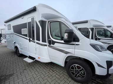 Sunlight Adventure T 67S