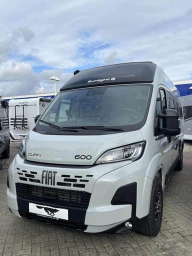 Sunlight Cliff X 600