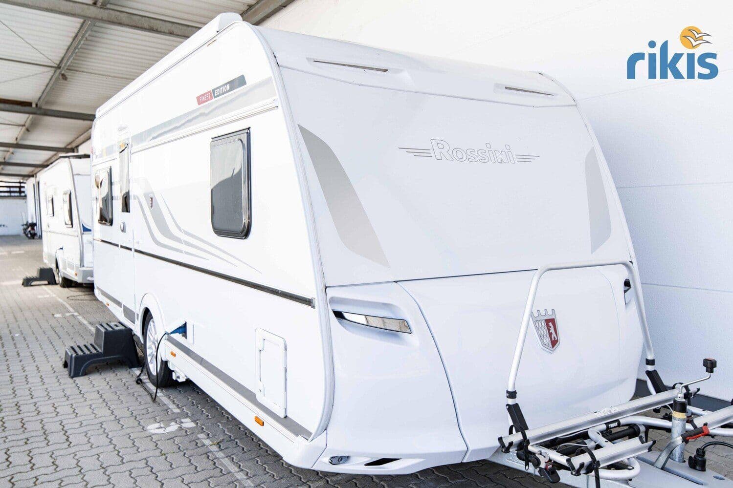 Wohnwagen Tabbert Rossini Finest Edition 490 TD 2.3 bei Rikis Wohnmobile und Wohnwagen Wohnwagen Tabbert 490 TD 2.3 Rossini Finest Edition mit 2 Schlafplätzen