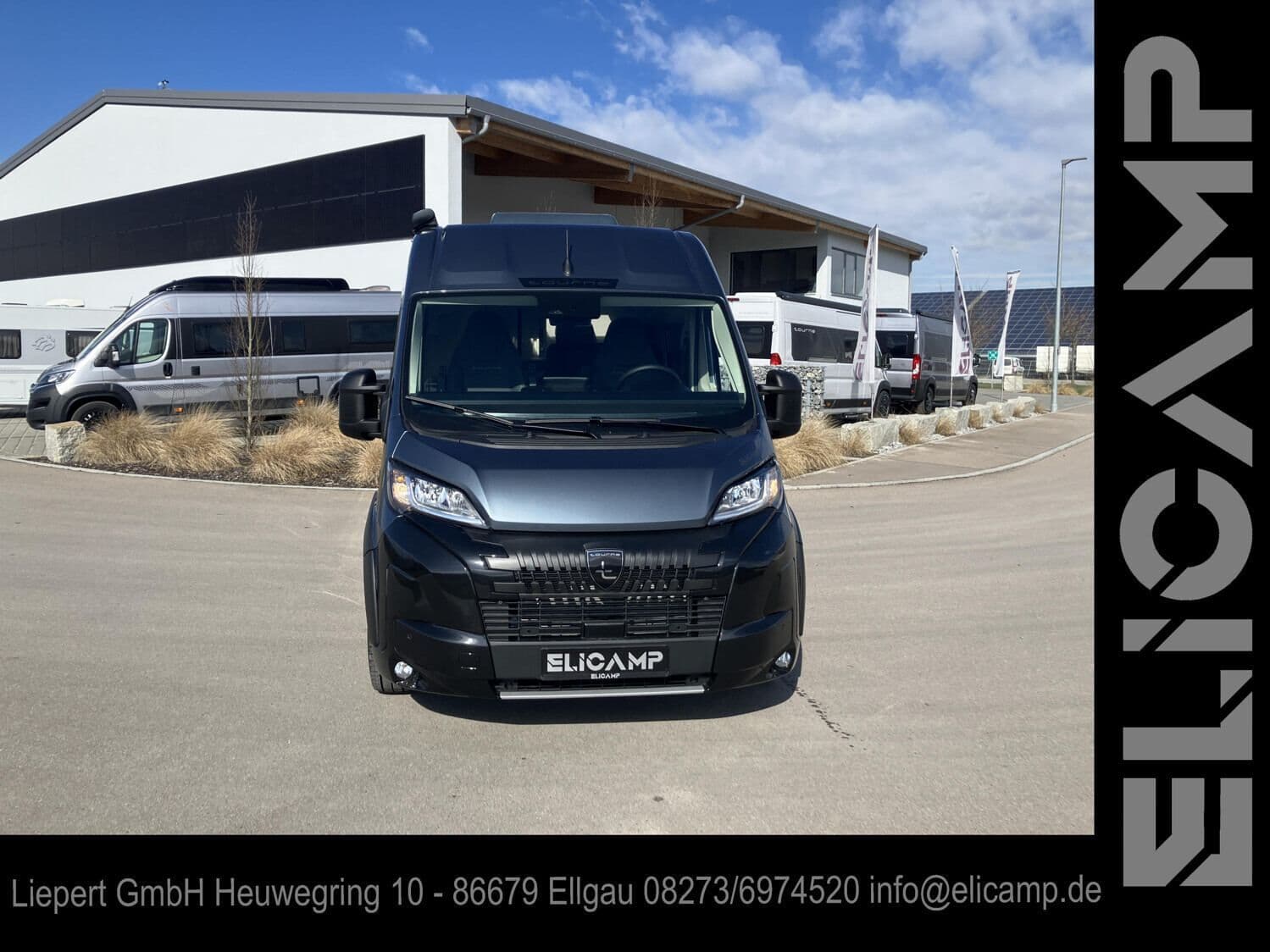 Wohnmobil Tourne Select 6.4 180 PS Automatik mit 4 Sitzen bei ELICAMP Liepert GmbH Wohnmobil Peugeot Boxer Tourne 180 PS Automatik Select 6.4 mit 4 Sitzen und 2 SchlafplÀtzen