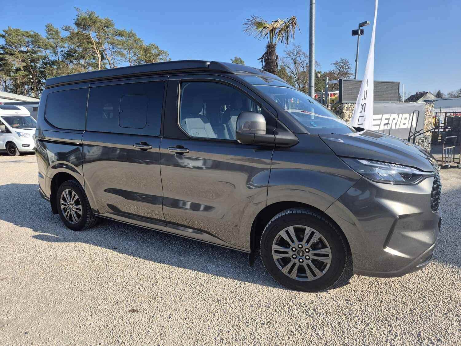 Wohnmobil Westfalia Nugget PLUS Schlafdach mit 4 Sitzen bei RC Reisemobil-Center Celle GmbH Wohnmobil Ford Transit Westfalia PLUS Schlafdach Nugget mit 4 Sitzen und 4 Schlafplätzen