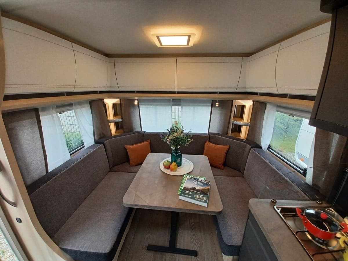 Hobby De Luxe 540 UL